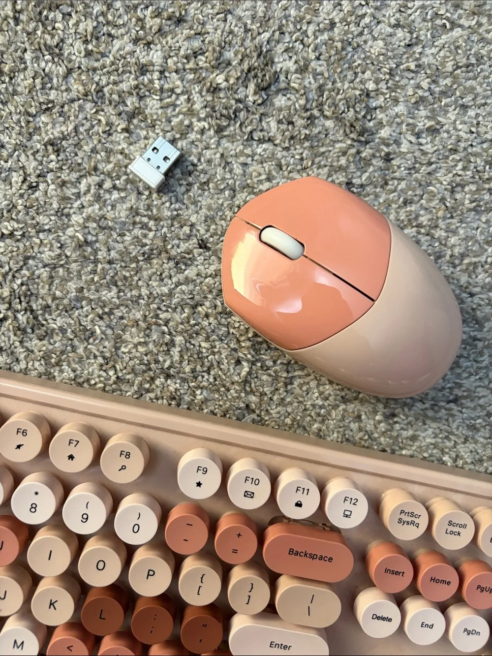 MOFII Wireless Keyboard and Mouse Combo